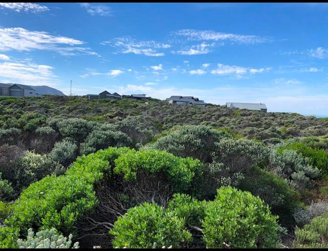 LAND FOR SALE IN ROMANSBAAI ESTATE